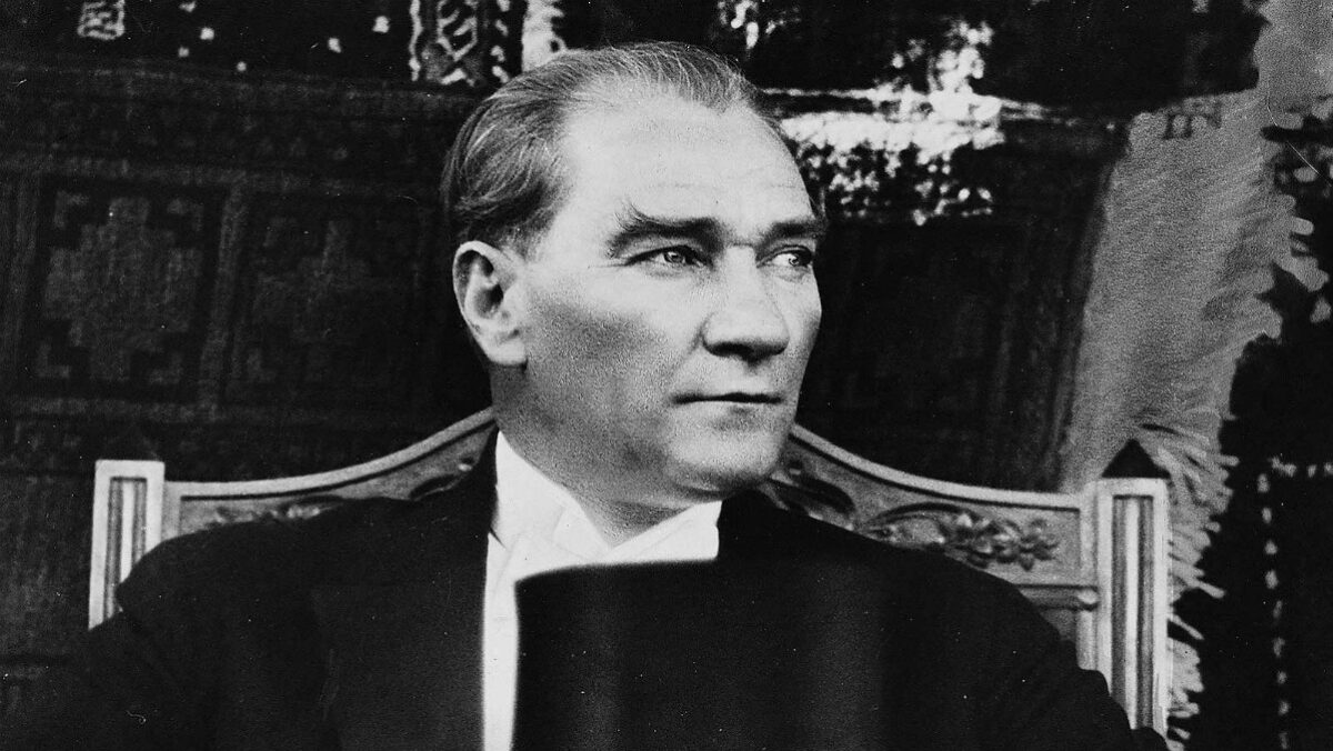 MUSTAFA KEMAL ATATÜRK’ÜN HAYATI